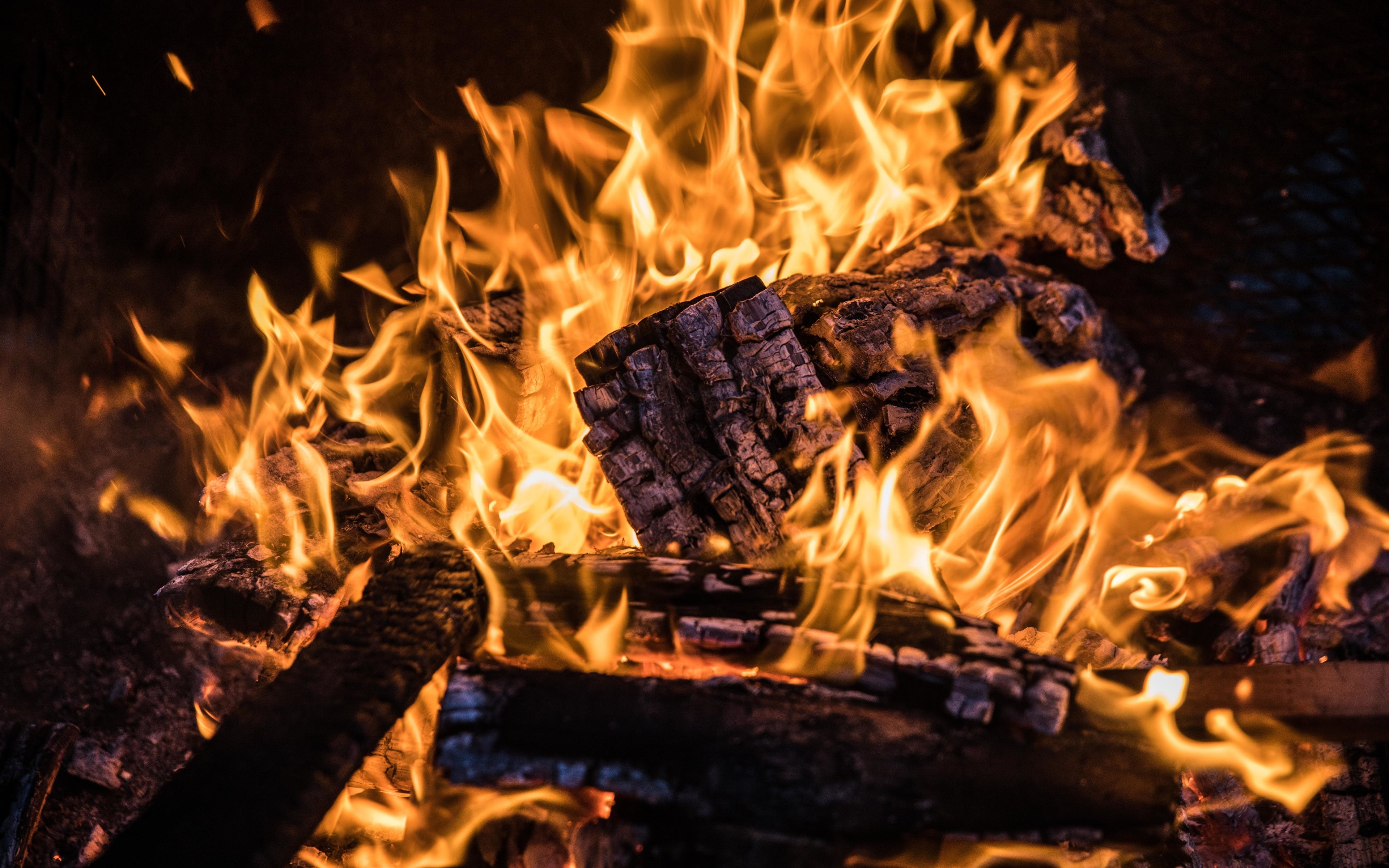 Feuerschalen und Grillschalen mit Grill-Plancha MADE IN AUSTRIA von HeisseÖfen.at